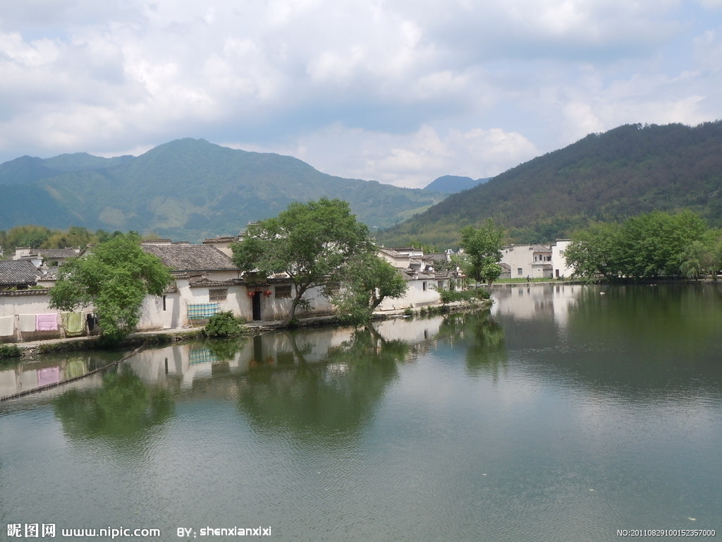 成都-九寨 溝-牟尼溝 休閑雙飛5日游